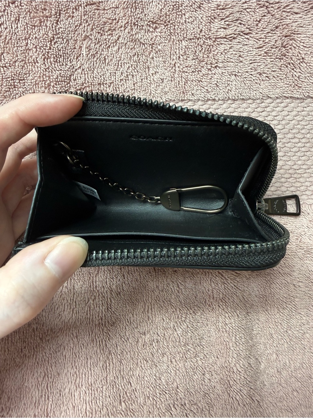 Coach L-Zip Key Case - Picture 3 of 3